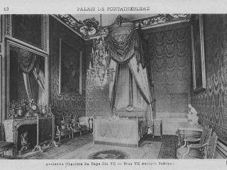 The room of Pope Pius VII, Château de Fontainebleau, photograph