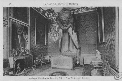 The room of Pope Pius VII, Château de Fontainebleau, photograph